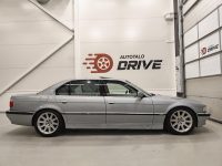 BMW 750 8