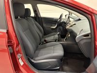 Ford Fiesta 11