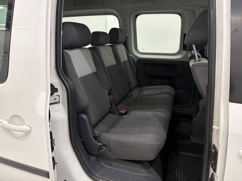 Volkswagen Caddy Maxi 13