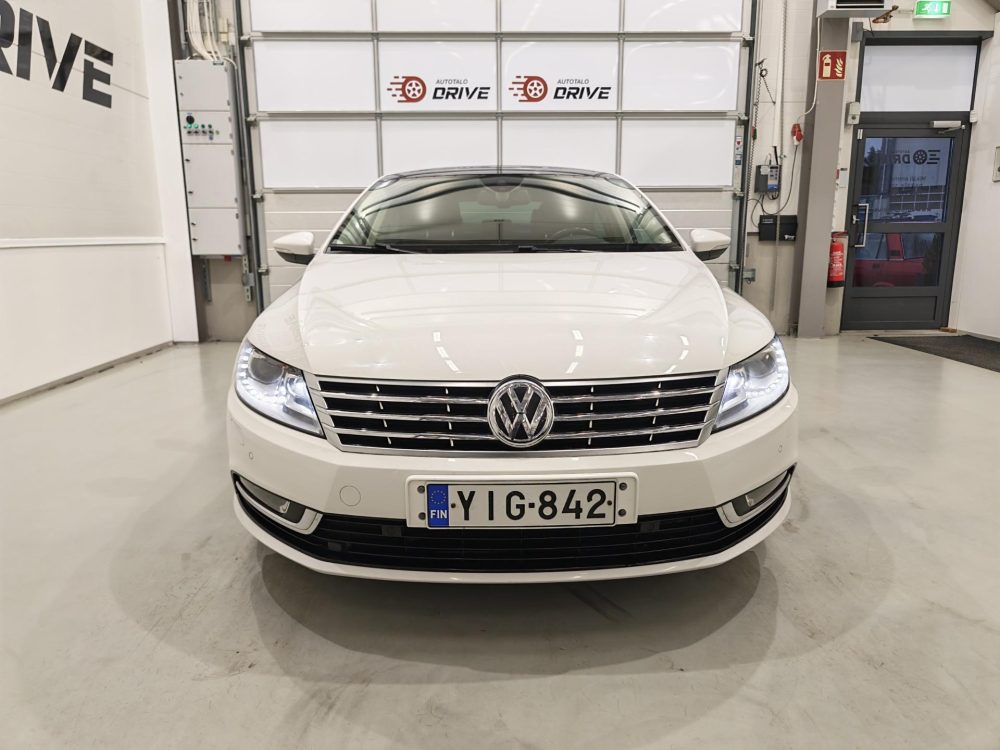 Volkswagen CC 9